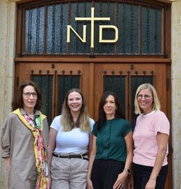 Das Team der Verwaltung:
Elisabeth Middendorf, Wiebke Biermann, Tanja Kösters und Anika Hahn